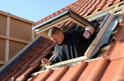 Pose de fenêtres de toit Velux à Troisvaux